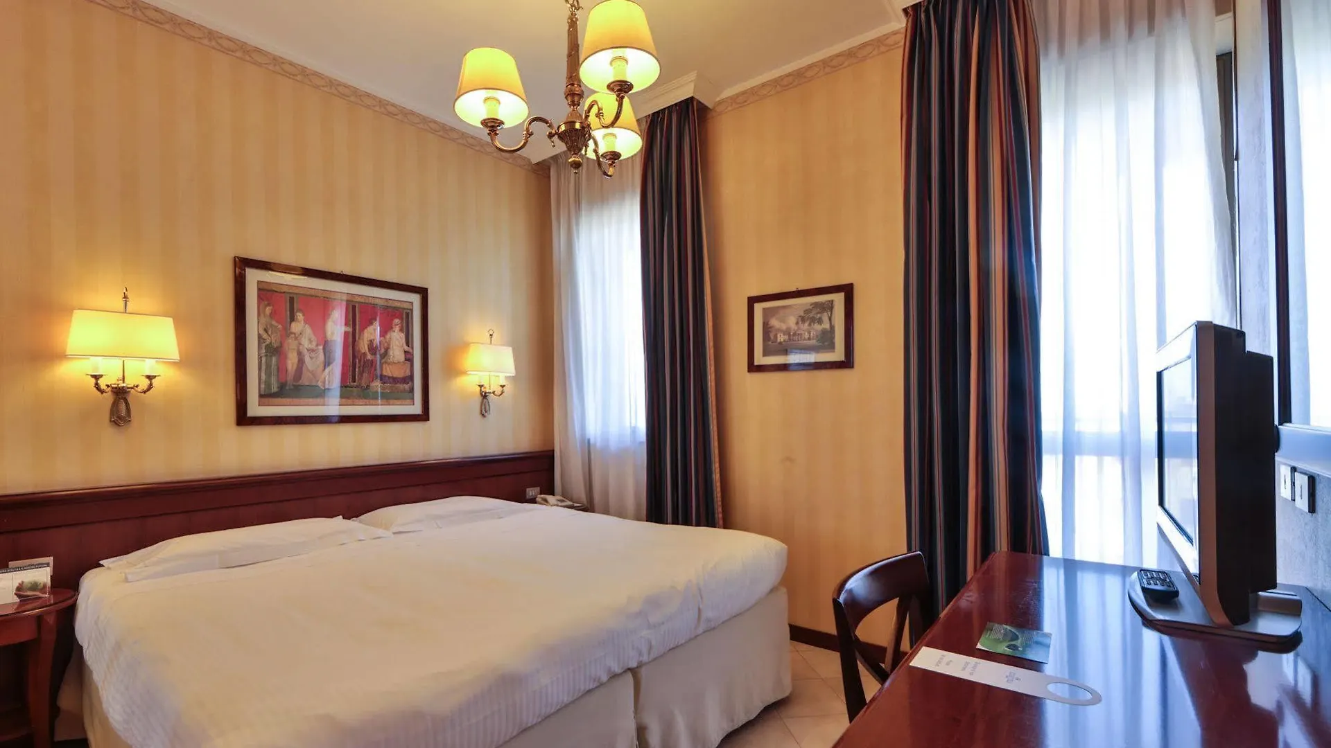 Una Hotels Hotel & Residence Contessa Jolanda Milano Milan